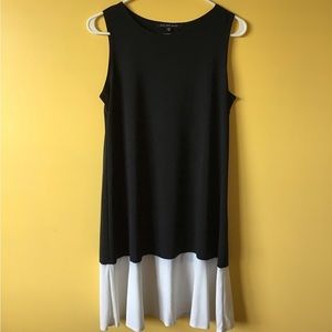 Black/white knit dress